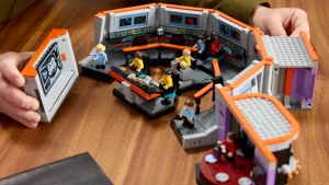LEGO Unveils Captain Kirk’s Enterprise Bridge Set, Pricing 1701 Pieces at $199.99