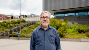 At 70, Deus Ex Creator Warren Spector Retires From a Changed Gaming Industry With Advice for the Next Generation